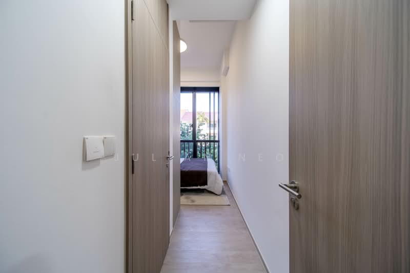 K Suites, 21 Lorong K Telok Kurau, 4 Bedrooms, 1,076 sqft, Apartment For Rent, by Julian Neo, 500100121 - Corridor - PropertyGuru.com.sg