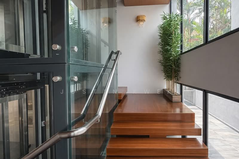 R E BU I L T Saraca bungalow with lift Bungalow House For Sale at S$ 12,000,000 | PropertyGuru Singapore - Interior