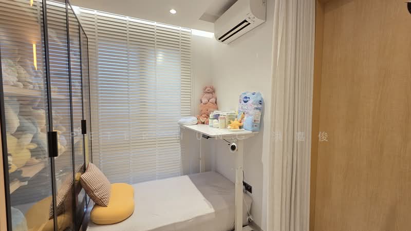 Urban Heritage Apartment For Sale at S$ 1,000,000 | PropertyGuru Singapore - Interior