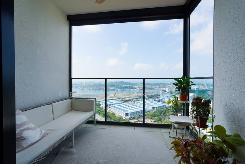Avenue South Residence Condominium For Sale at S$ 2,999,999 | PropertyGuru Singapore - Balcony