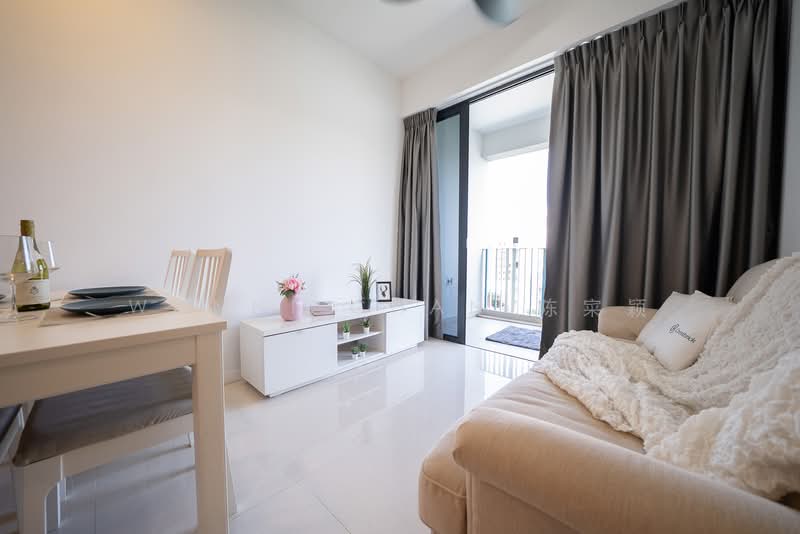 The Jovell, 27 Flora Drive, 1 Bedroom, 527 sqft, Condominium For Sale, by Wanni Chan 陈寀颖, 500100135 - Living Room - PropertyGuru.com.sg