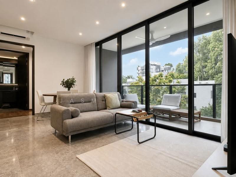 Hyll on Holland, 95 Holland Road, Tanglin / Holland / Bukit Timah, 3 Bedrooms, 1,055 sqft, Condominium For Sale, by Jasmine Tan, 500100136 - Living & Dining - PropertyGuru.com.sg