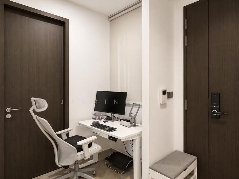 Hyll on Holland, 95 Holland Road, Tanglin / Holland / Bukit Timah, 3 Bedrooms, 1,055 sqft, Condominium For Sale, by Jasmine Tan, 500100136 - Study - PropertyGuru.com.sg