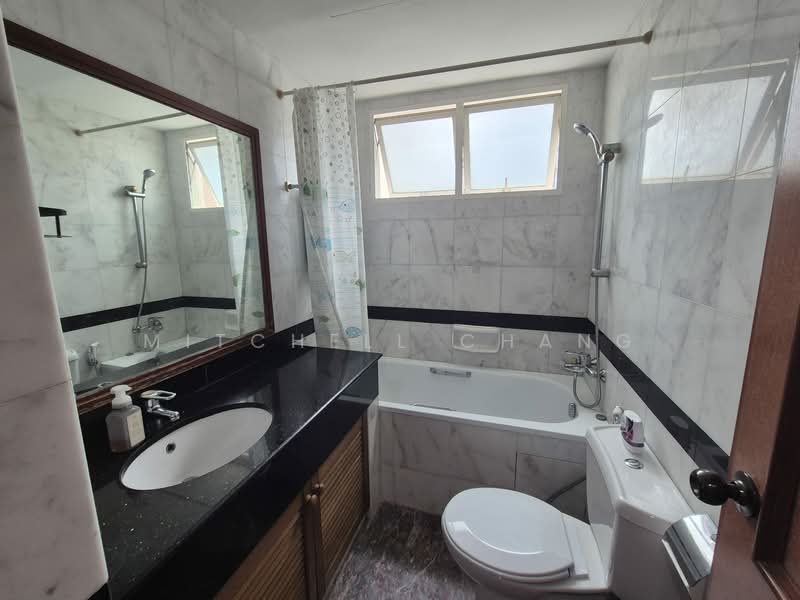 The Tropica Condominium For Sale at S$ 1,200,000 | PropertyGuru Singapore - Bathroom