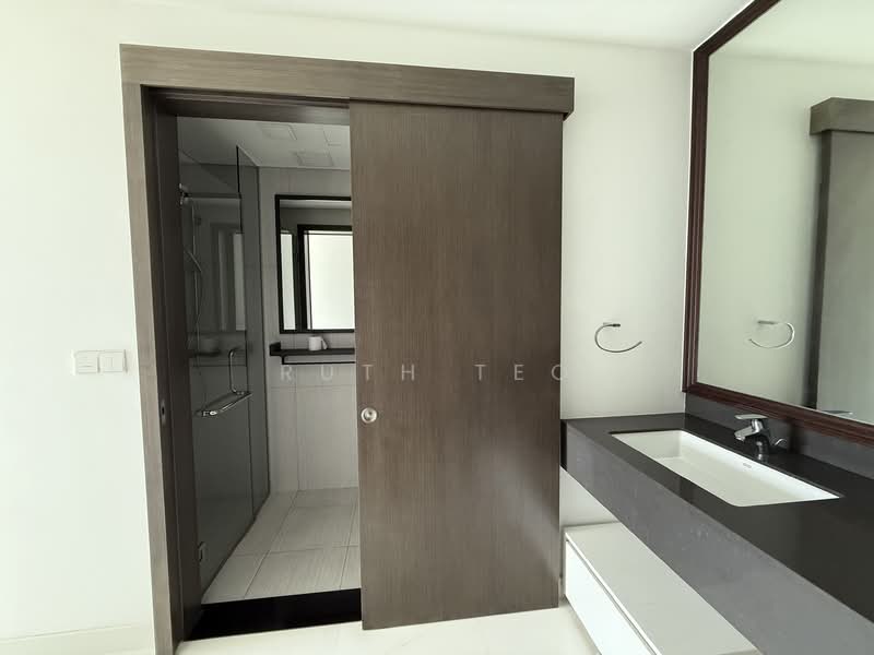 The Rise @ Oxley - Residences, 73 Oxley Rise, 2 Bedrooms, 646 sqft, Apartment For Rent, by Ruth Teo, 500100151 - Bathroom - PropertyGuru.com.sg