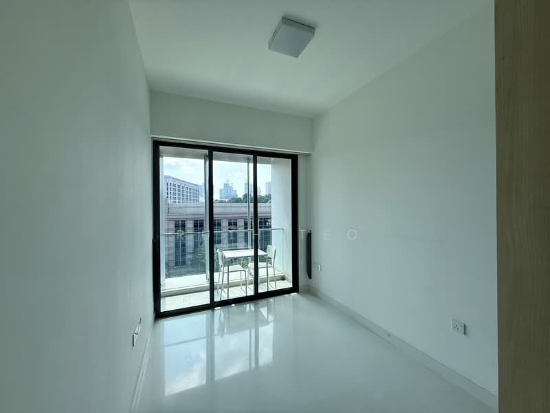 The Rise @ Oxley - Residences, 73 Oxley Rise, 2 Bedrooms, 646 sqft, Apartment For Rent, by Ruth Teo, 500100151 - Bedroom - PropertyGuru.com.sg