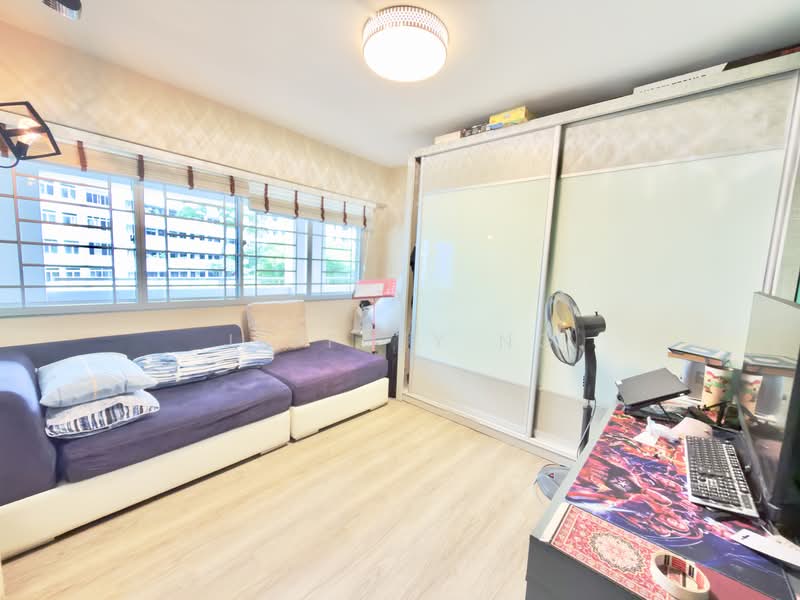 157 Yung Loh Road HDB Flat For Sale at S$ 608,888 | PropertyGuru Singapore - Living Room