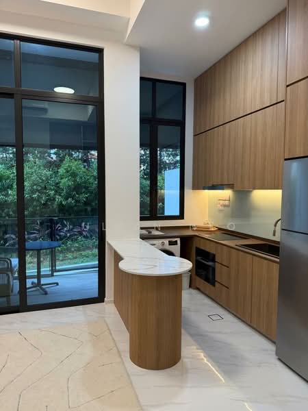 K Suites, 21 Lorong K Telok Kurau, 4 Bedrooms, 1,087 sqft, Apartment For Rent, by Julian Neo, 500100155 - Kitchen - PropertyGuru.com.sg