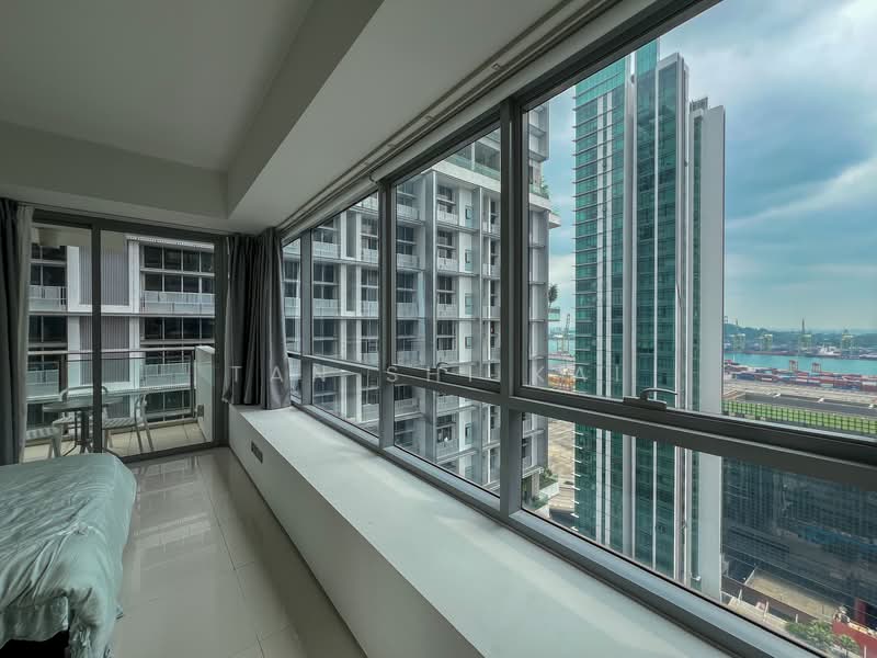 Lumiere Apartment For Sale at S$ 1,000,000 | PropertyGuru Singapore - Bedroom