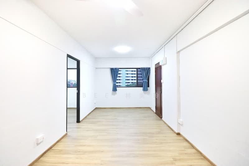 213 Ang Mo Kio Avenue 3, 213 Ang Mo Kio Avenue 3, 3 Bedrooms, 883 sqft, HDB Flat For Rent, by Bee 林美玲, 500100159 - Living room - PropertyGuru.com.sg