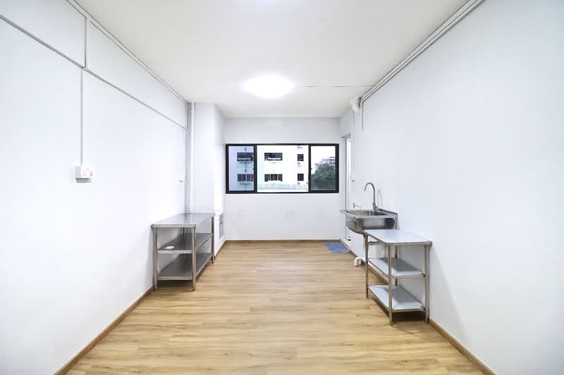 213 Ang Mo Kio Avenue 3, 213 Ang Mo Kio Avenue 3, 3 Bedrooms, 883 sqft, HDB Flat For Rent, by Bee 林美玲, 500100159 - Kitchen - PropertyGuru.com.sg