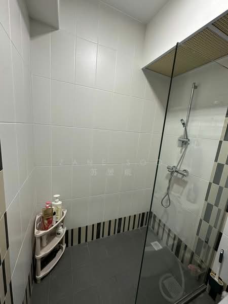 10A Bendemeer Light, 10A Bendemeer Road, 3 Bedrooms, 1,001 sqft, HDB Flat For Rent, by Zane Soo 苏昱能, 500100160 - Bathroom - PropertyGuru.com.sg