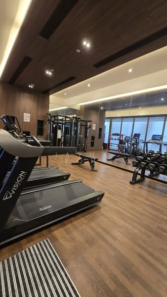 Parksuites Condominium For Sale at S$ 2,780,000 | PropertyGuru Singapore - Gym