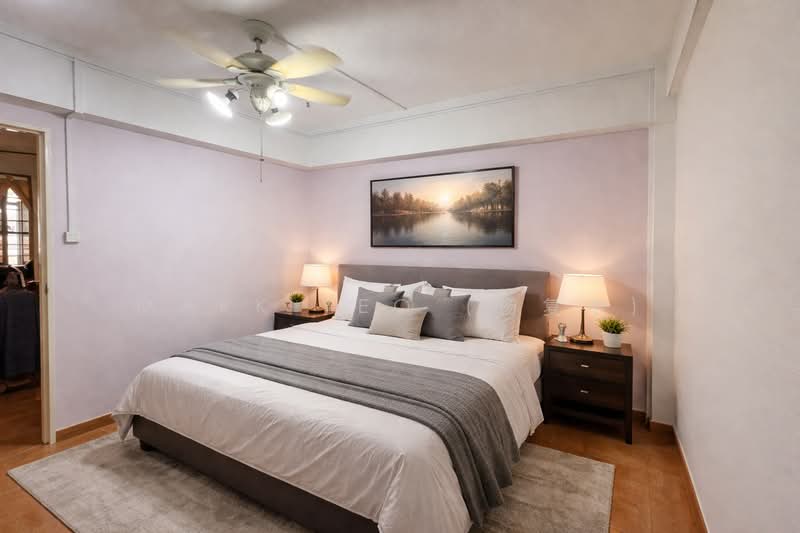 655 Woodlands Ring Road HDB Flat For Sale at S$ 548,000 | PropertyGuru Singapore - Master Bedroom illustration