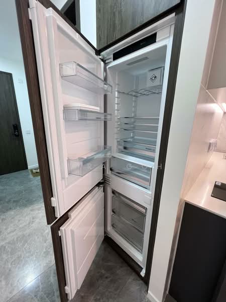 The M, 30 Middle Road, Studio, 409 sqft, Condominium For Rent, by Myra Goh, 500100168 - PropertyGuru.com.sg