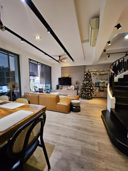 Parc Vera Condominium For Sale at S$ 3,500,000 | PropertyGuru Singapore - Living Room