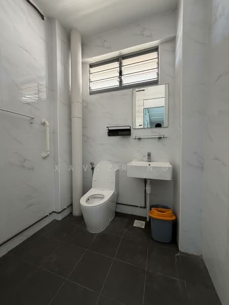11 Toh Yi Drive, 11 Toh Yi Drive, 3 Bedrooms, 1,119 sqft, HDB Flat For Rent, by Xavier Ng, 500100187 - Bathroom - PropertyGuru.com.sg