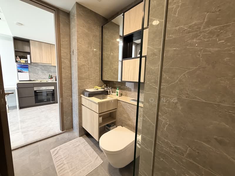 Kent Ridge Hill Residences Condominium For Sale at S$ 1,320,000 | PropertyGuru Singapore - Bathroom