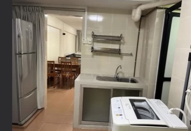 61 Lorong 5 Toa Payoh, 61 Lorong 5 Toa Payoh, 2 Bedrooms, 700 sqft, HDB Flat For Rent, by Xavier Ng, 500100200 - Kitchen - PropertyGuru.com.sg