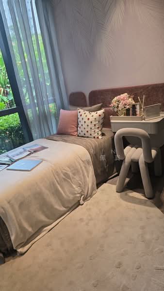 The LakeGarden Residences Condominium For Sale at S$ 2,693,000 | PropertyGuru Singapore - Bedroom