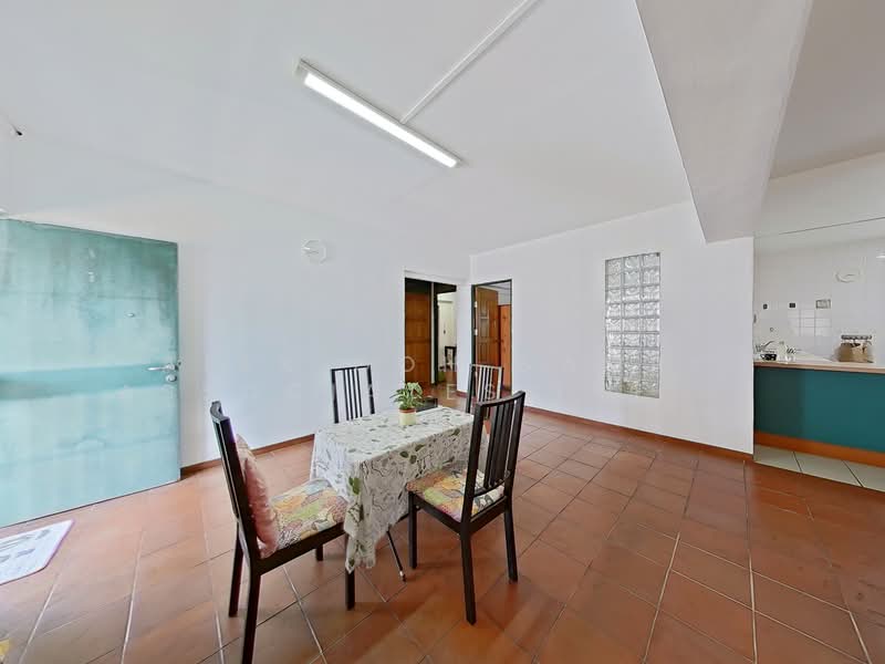 631 Pasir Ris Drive 3 HDB Flat For Sale at S$ 680,000 | PropertyGuru Singapore - Dining Room