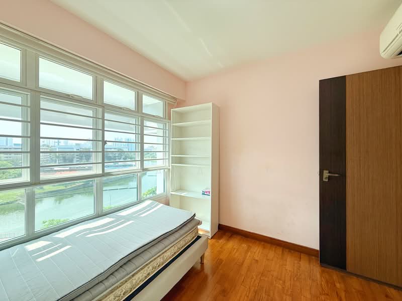 8A Upper Boon Keng Road HDB Flat For Sale at S$ 838,000 | PropertyGuru Singapore - Common room