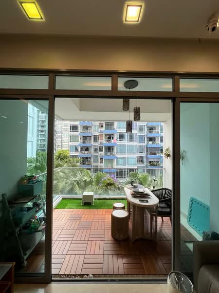 Carabelle Condominium For Sale at S$ 2,458,000 | PropertyGuru Singapore - Balcony