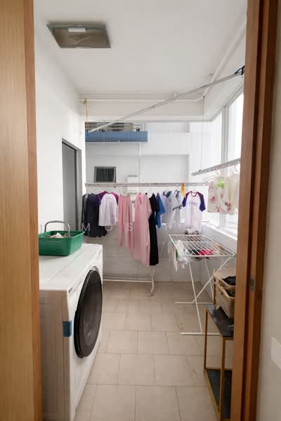 Carabelle Condominium For Sale at S$ 2,458,000 | PropertyGuru Singapore - Balcony