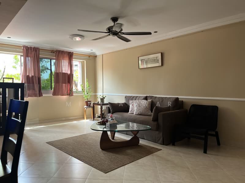 278 Bishan Street 24 HDB Flat For Sale at S$ 980,000 | PropertyGuru Singapore - Living Room