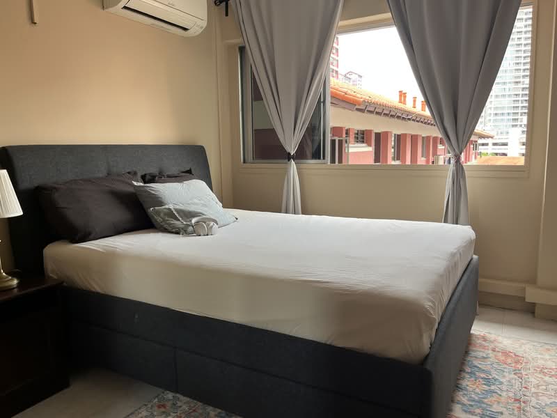 278 Bishan Street 24 HDB Flat For Sale at S$ 980,000 | PropertyGuru Singapore - Bedroom