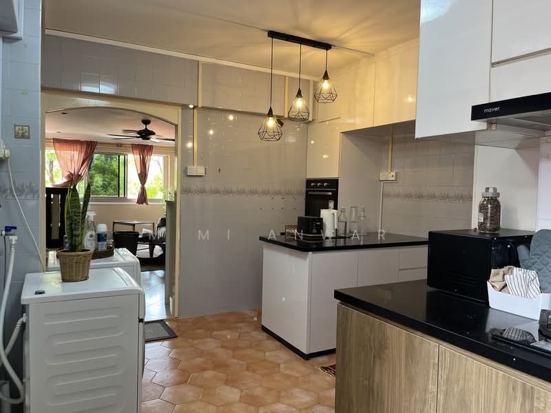 278 Bishan Street 24 HDB Flat For Sale at S$ 980,000 | PropertyGuru Singapore - Kitchen