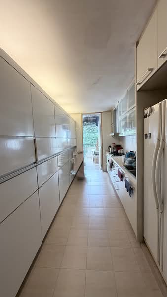 Tanglin Park Condominium For Sale at S$ 4,500,000 | PropertyGuru Singapore - Kitchen