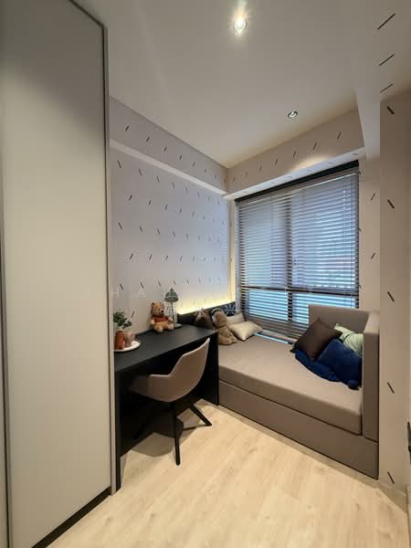 The Ranz Apartment For Sale at S$ 1,600,000 | PropertyGuru Singapore - Bedroom