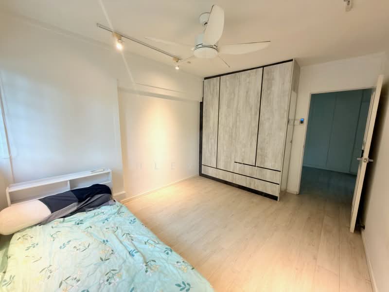 460 Ang Mo Kio Avenue 10, 460 Ang Mo Kio Avenue 10, Room Rental, 150 sqft, HDB Flat For Rent, by Ashley Thio, 500100235 - Bedroom - PropertyGuru.com.sg