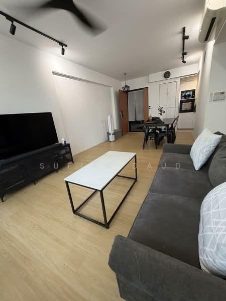 224A Sumang Lane HDB Flat For Sale at S$ 670,000 | PropertyGuru Singapore - Living Room