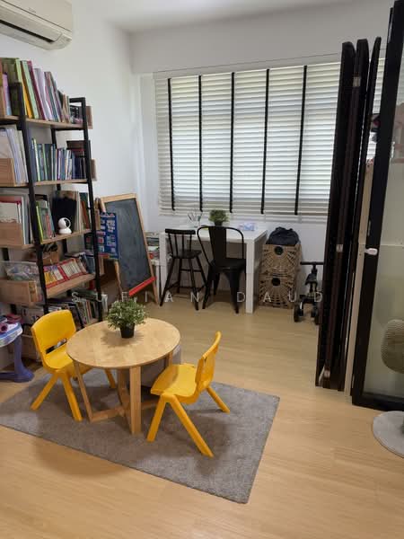 224A Sumang Lane HDB Flat For Sale at S$ 670,000 | PropertyGuru Singapore - Common Room 1