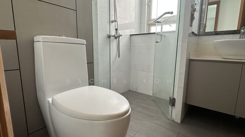 Goldenhill Park Condo, 66 Mei Hwan Drive, 2 Bedrooms, 926 sqft, Condominium For Rent, by Rachel Koh, 500100240 - Bathroom - PropertyGuru.com.sg