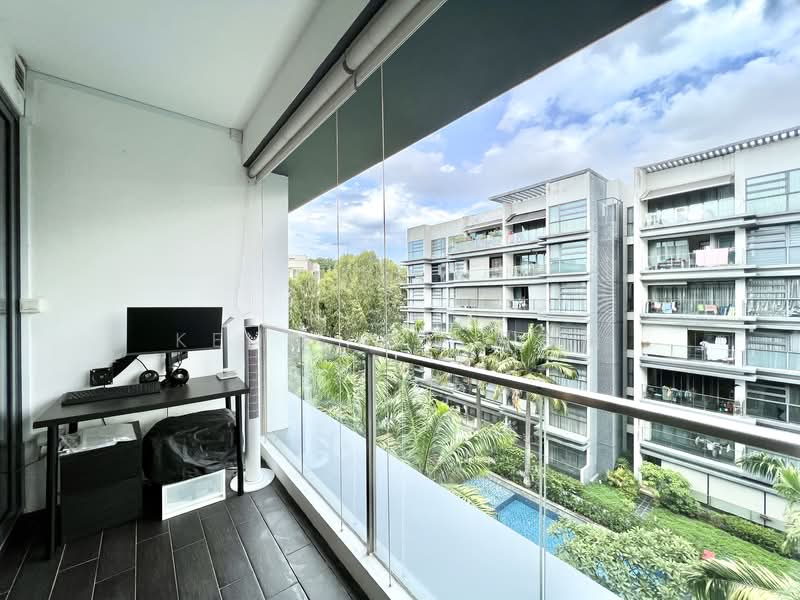Hedges Park Condominium Condominium For Sale at S$ 750,000 | PropertyGuru Singapore - Balcony