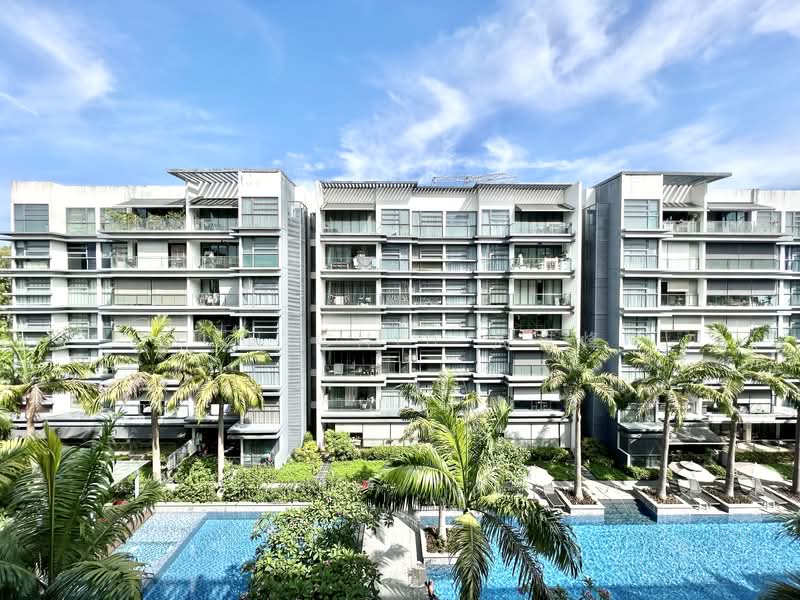 Hedges Park Condominium Condominium For Sale at S$ 750,000 | PropertyGuru Singapore - Exterior