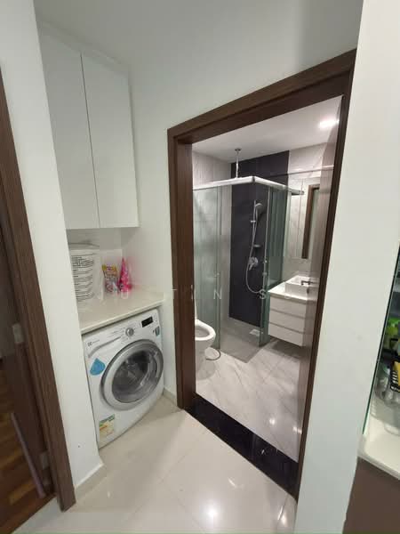 Kensington Square, 2 Jalan Lokam, Room Rental, 90 sqft, Apartment For Rent, by Justin Su, 500100250 - Bathroom - PropertyGuru.com.sg