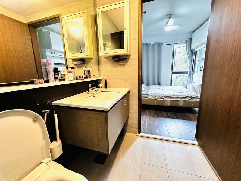 Bellewoods, 100 Woodlands Avenue 5, 3 Bedrooms, 939 sqft, Executive Condominium For Rent, by Laura Shen (倩倩）, 500100252 - Master Bathroom - PropertyGuru.com.sg