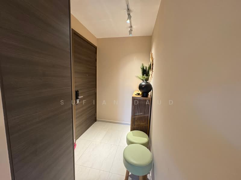 The Florence Residences Condominium For Sale at S$ 2,300,000 | PropertyGuru Singapore - Entrance