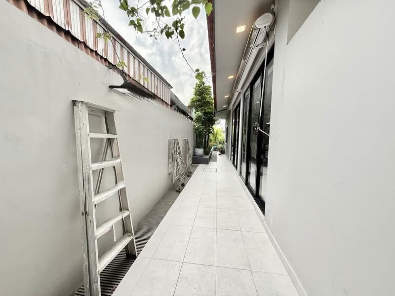 Seletar Hills Estate Semi-Detached House For Sale at S$ 6,000,000 | PropertyGuru Singapore - Exterior