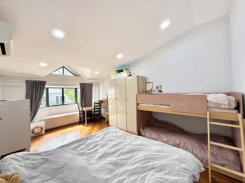 Seletar Hills Estate Semi-Detached House For Sale at S$ 6,000,000 | PropertyGuru Singapore