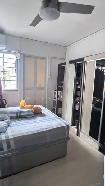 235 Bukit Batok East Avenue 5, 235 Bukit Batok East Avenue 5, 3 Bedrooms, 979 sqft, HDB Flat For Sale, by Jeslyn Yu, 500100271 - Bedroom - PropertyGuru.com.sg