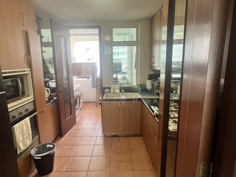 Melrose Park Condominium For Sale at S$ 3,860,000 | PropertyGuru Singapore - Kitchen