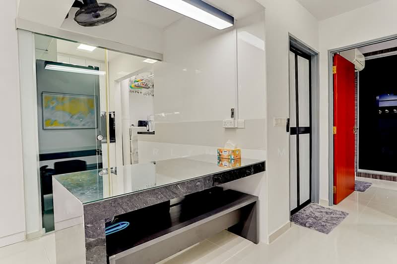 590A Ang Mo Kio Street 51 HDB Flat For Sale at S$ 750,000 | PropertyGuru Singapore - Interior