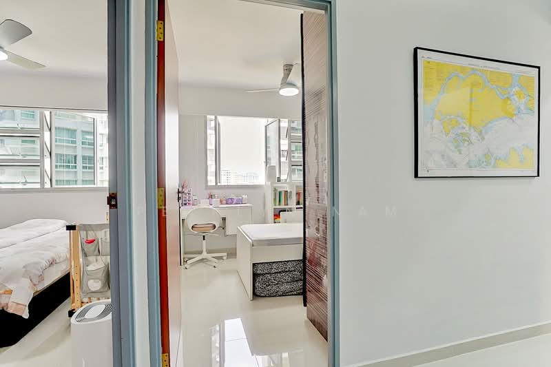 590A Ang Mo Kio Street 51 HDB Flat For Sale at S$ 750,000 | PropertyGuru Singapore - Bedroom