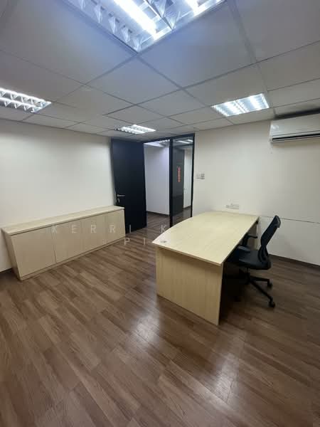 Tuas Lot, 50 Tuas Avenue, 4,908 sqft, Factory / Workshop (B2) For Sale, by Kerri Koh Li Ping, 500100293 - Interior - CommercialGuru.com.sg