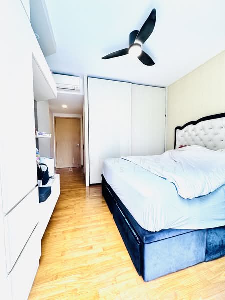 The Tampines Trilliant Executive Condominium For Sale at S$ 2,787,888 | PropertyGuru Singapore - Master Bedroom